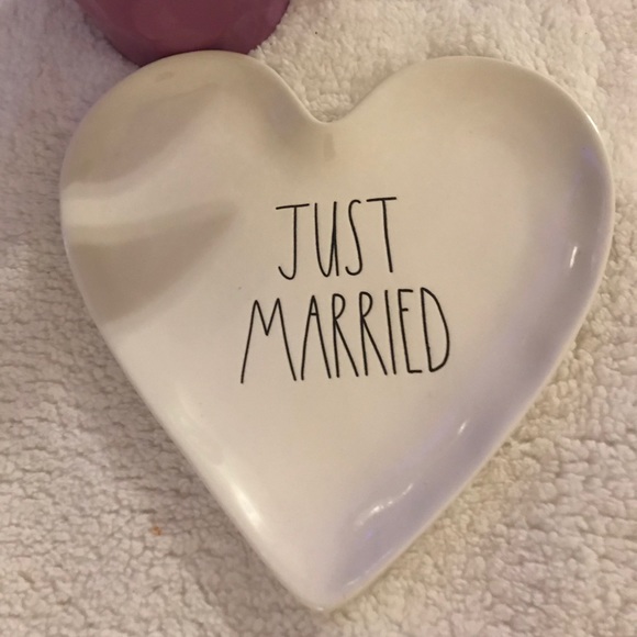 New! Rae Dunn Just Married Heart Shaped Dish Tray - Picture 2 of 3